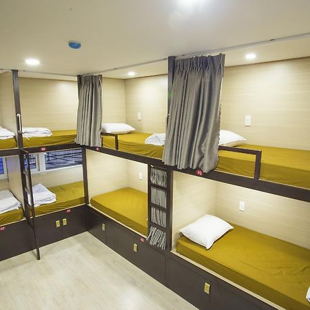 Saigon Marvel Hostel Ho Chi Minh City Bagian luar foto