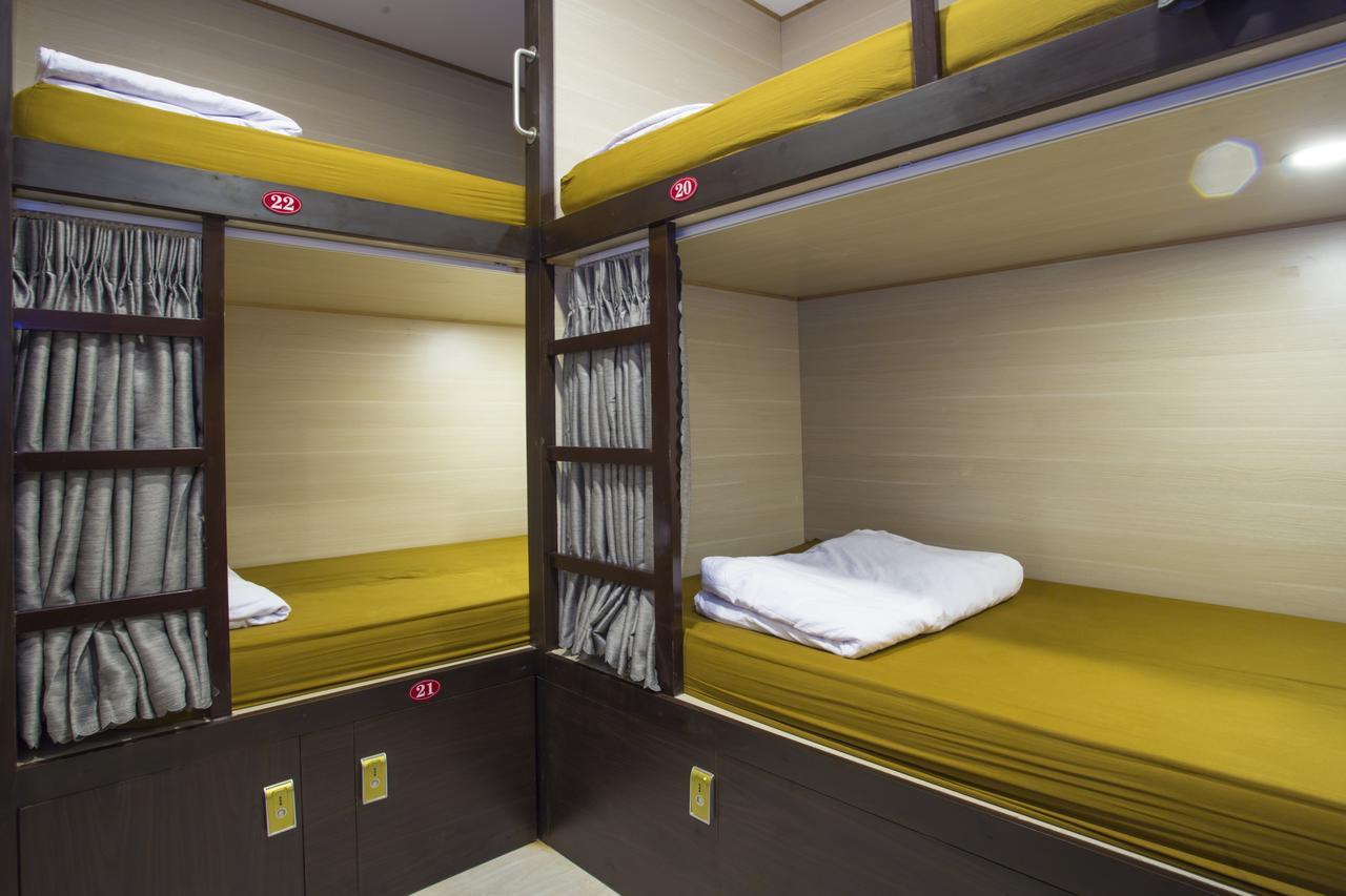Saigon Marvel Hostel Ho Chi Minh City Bagian luar foto